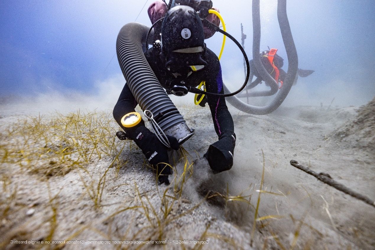 Fragment din Partenon, recuperat după două secole din epava navei lui Lord Elgin!