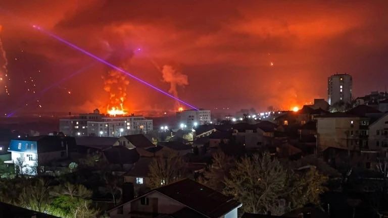 Rusia susține că a doborât 148 de drone ucrainene în doar trei ore, în plin război