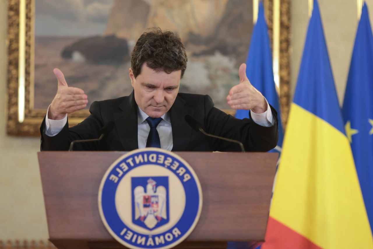 Nicușor Dan intervine în conflictul Bolojan-Grindeanu! PSD amenință cu ieșirea de la guvernare