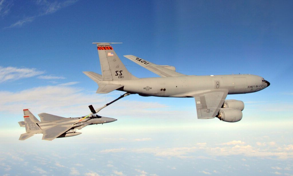 Avioane americane de realimentare au plecat din București spre Orientul Mijlociu