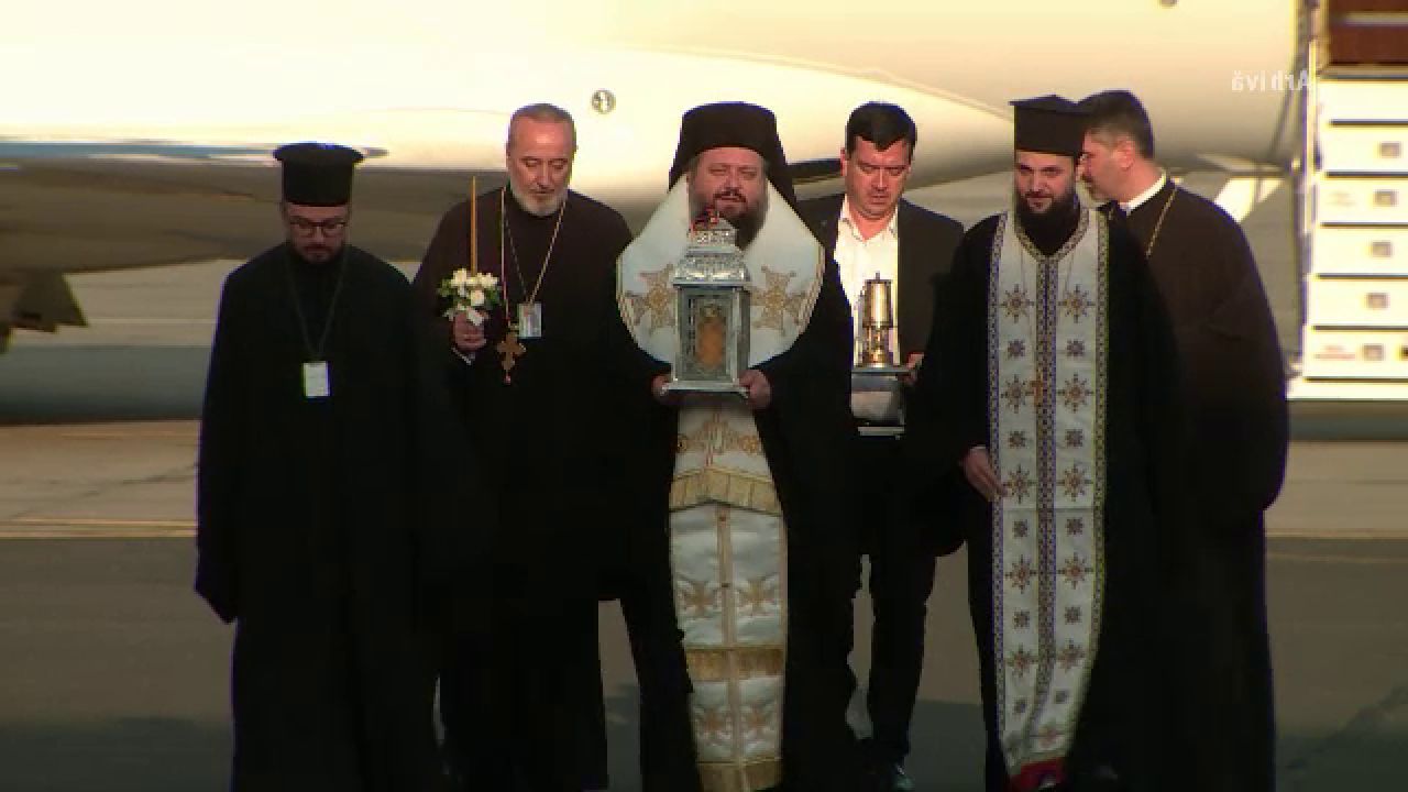 Lumina Sfântă vine în România! Culoar aerian special, direct de la Ierusalim la București