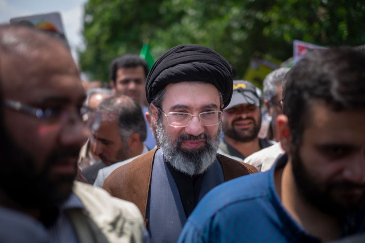 Armistițiul cu Iranul: Bilețelele lui Khamenei și decizia de ultim moment a lui Trump