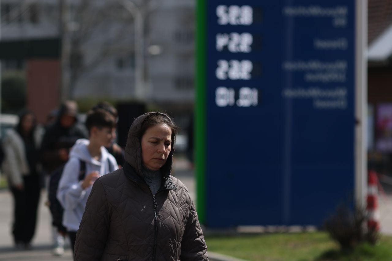 Motorina sub 10 lei/litru! Cum arată prețul la pompă după a doua zi de reducere a accizei?