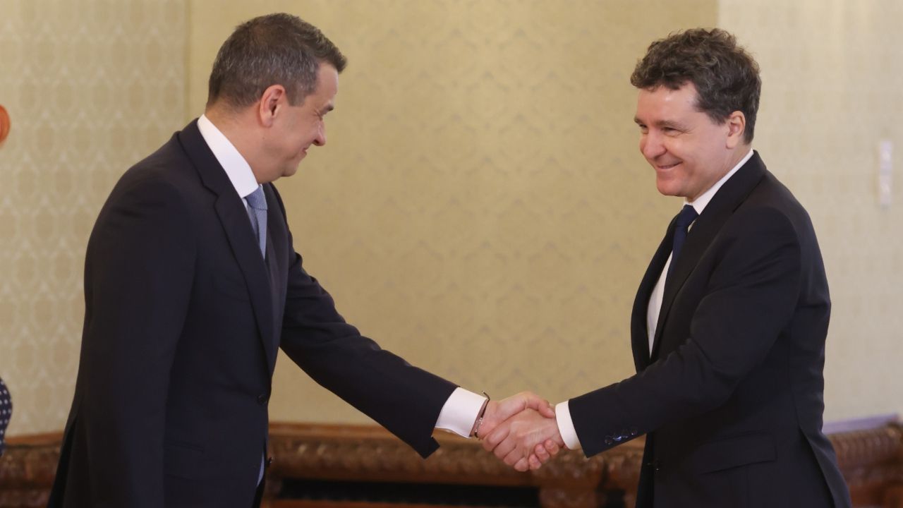 Nicușor Dan: Discuții informale despre retragerea sprijinului PSD pentru guvernul Bolojan