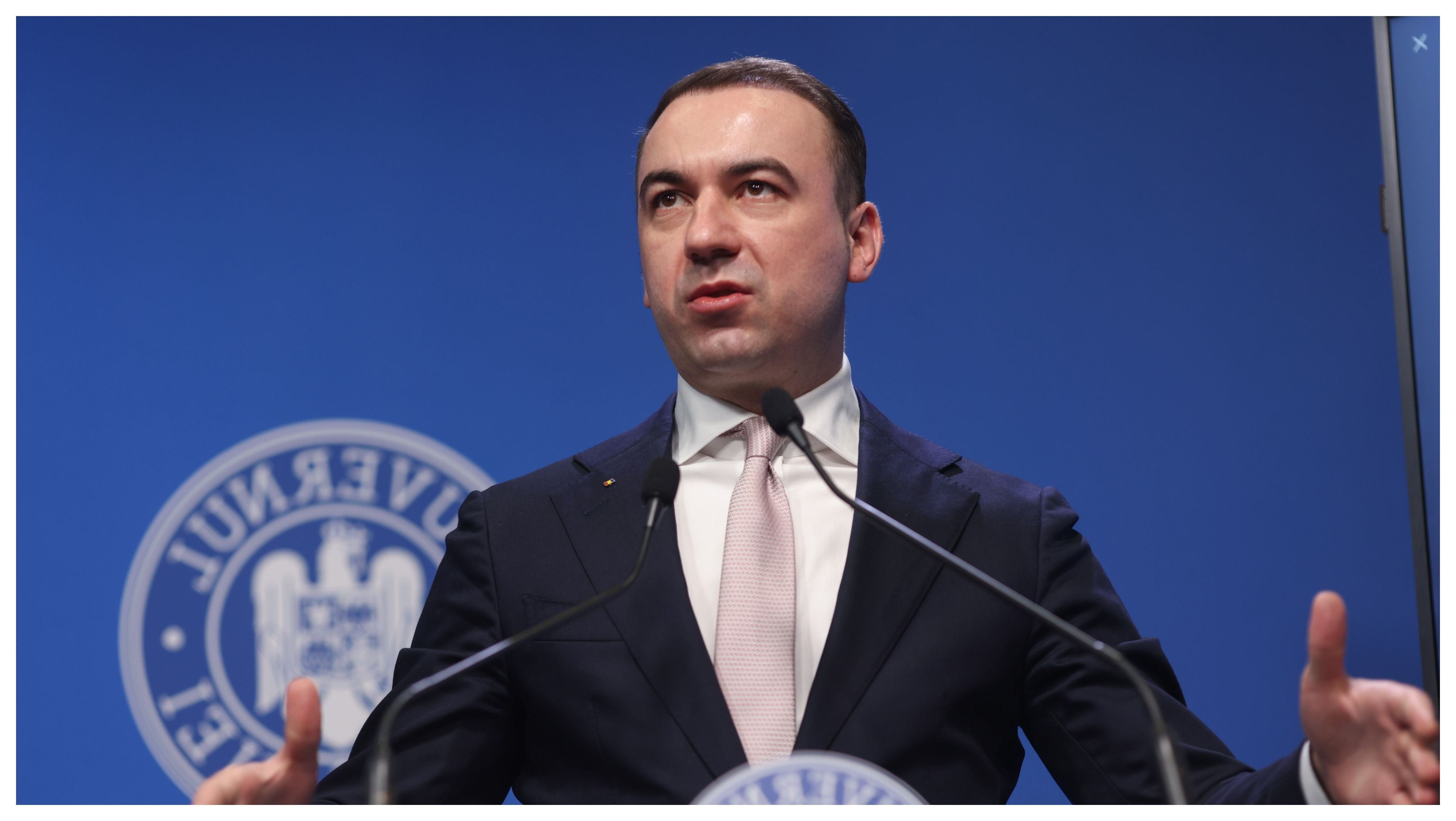 Petrolul din Golf ajunge în România cu întârziere de trei săptămâni, via Finlanda. Nu depindem de el!