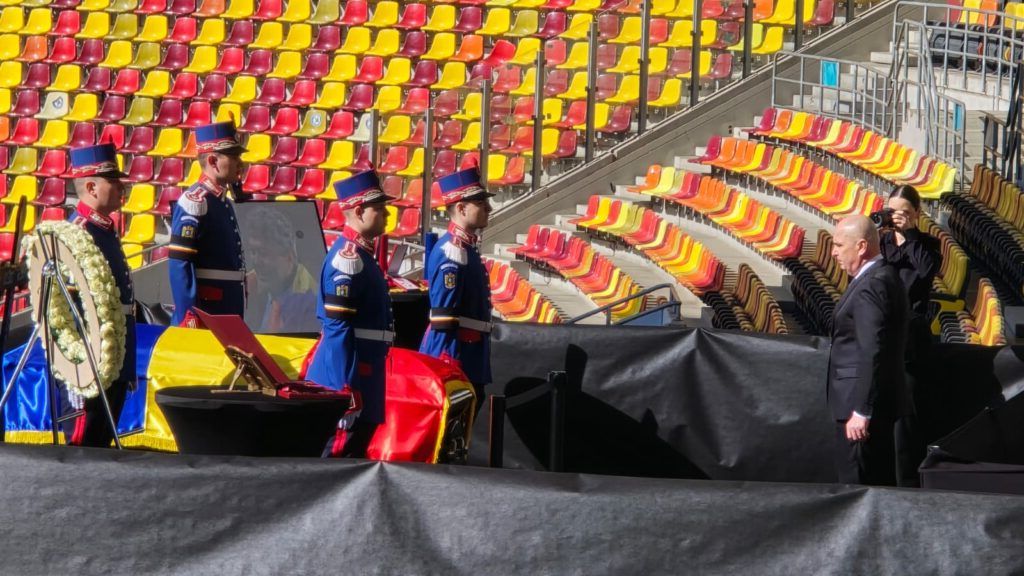 Ilie Bolojan, omagiu emoționant pentru Mircea Lucescu la Arena Națională