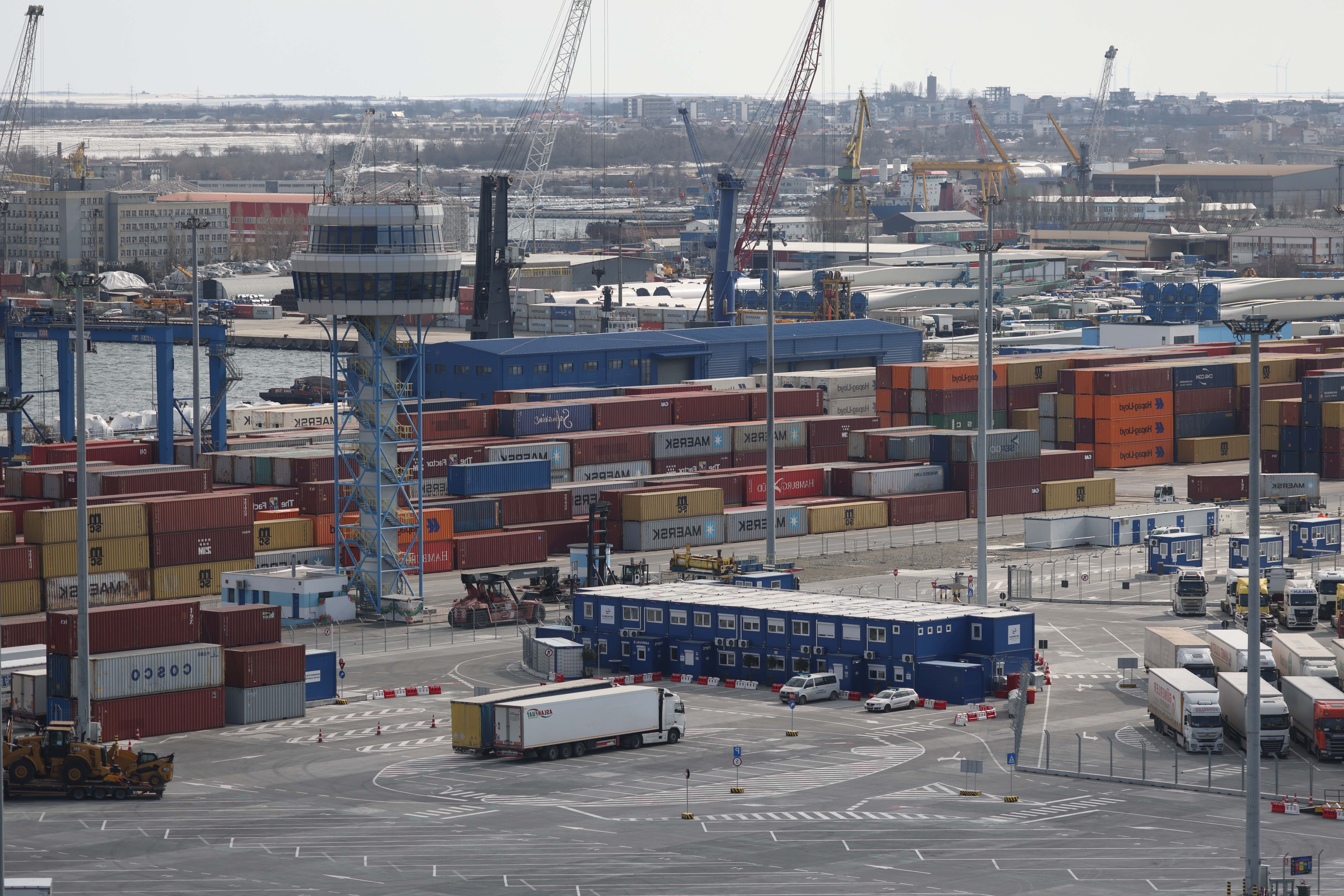 Guvernul suplimentează bugetul Transporturilor cu 281,6 milioane de lei: Unde ajung banii?