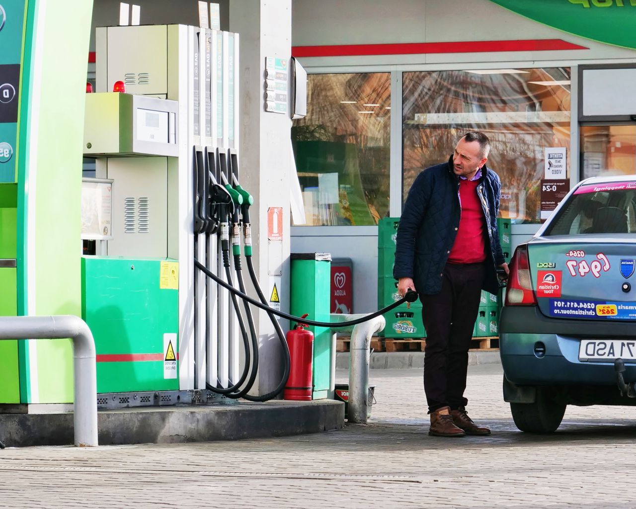 Carburanții în Europa: Unde alimentezi cel mai ieftin și cel mai scump?