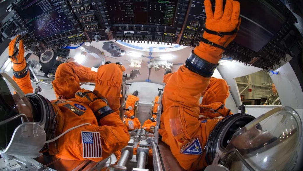 Artemis II: Cel mai periculos moment al misiunii, reintrarea în atmosfera Pământului