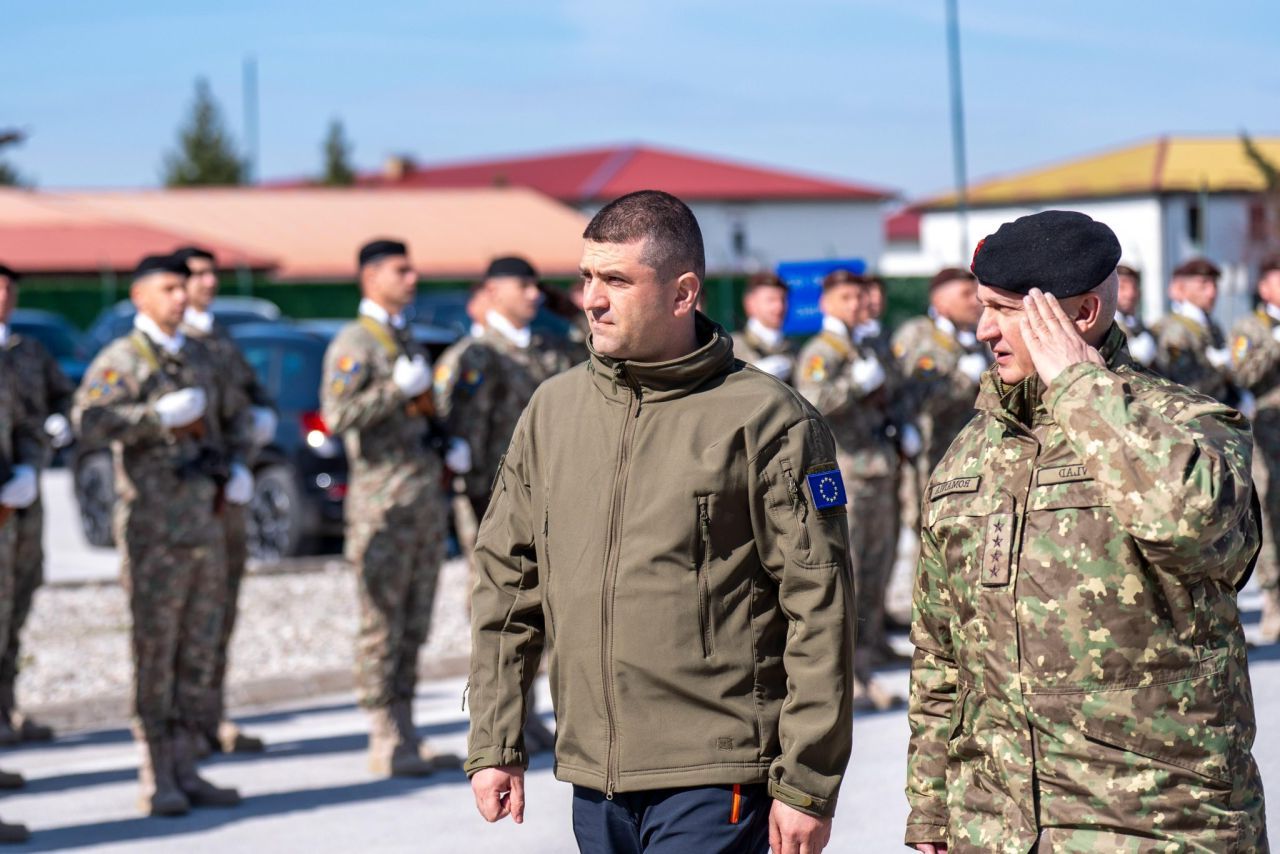 Vizită crucială în Bosnia: Ce au discutat șefii MApN și Armatei Române pentru integrarea în UE