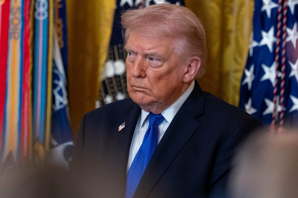 Trump amenință Iranul: „Singurul motiv pentru care sunt în viață este să negociez!”