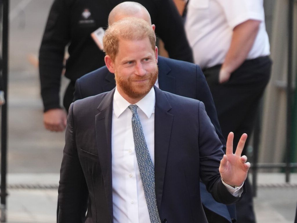 Prințul Harry, dat în judecată de un ONG african pentru prejudiciu de reputație!