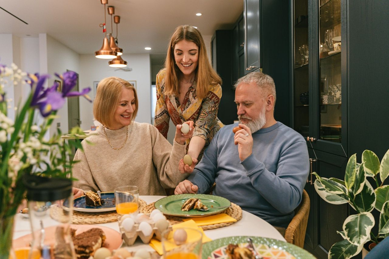 Paște fără probleme: Cum să eviți "explozia" pancreasului după mesele bogate