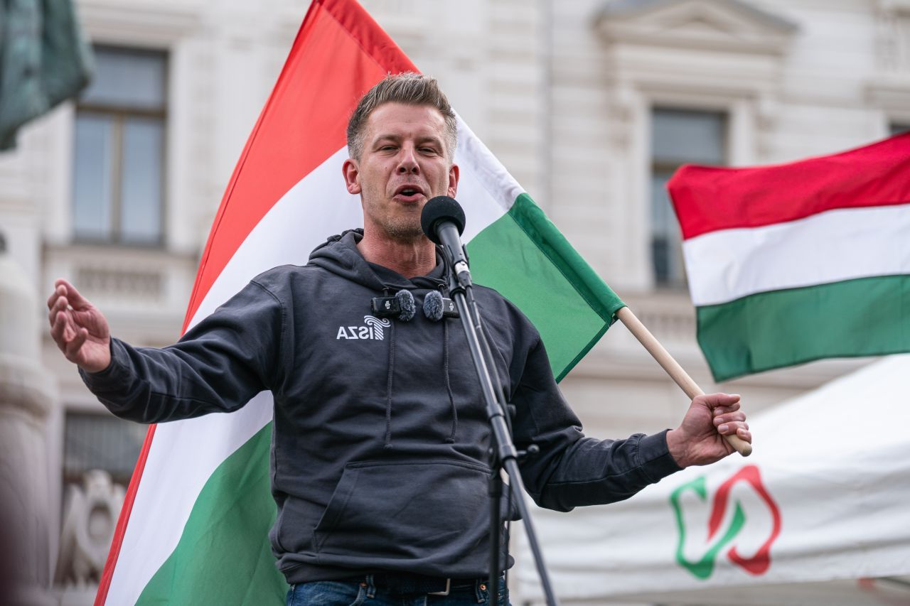 Péter Magyar: De la insider Fidesz, la speranța unei schimbări istorice în Ungaria