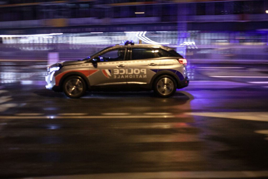 Franța: Delirul post-COVID l-a transformat în criminal – și-a ucis fratele