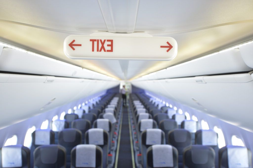 Cea mai proastă companie aeriană la capitolul spațiu? Clasamentul scaunelor te va surprinde!