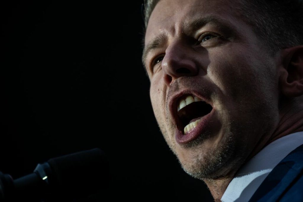 Péter Magyar acuză: Simion a dansat pe morminte, liderul UDMR a mințit!