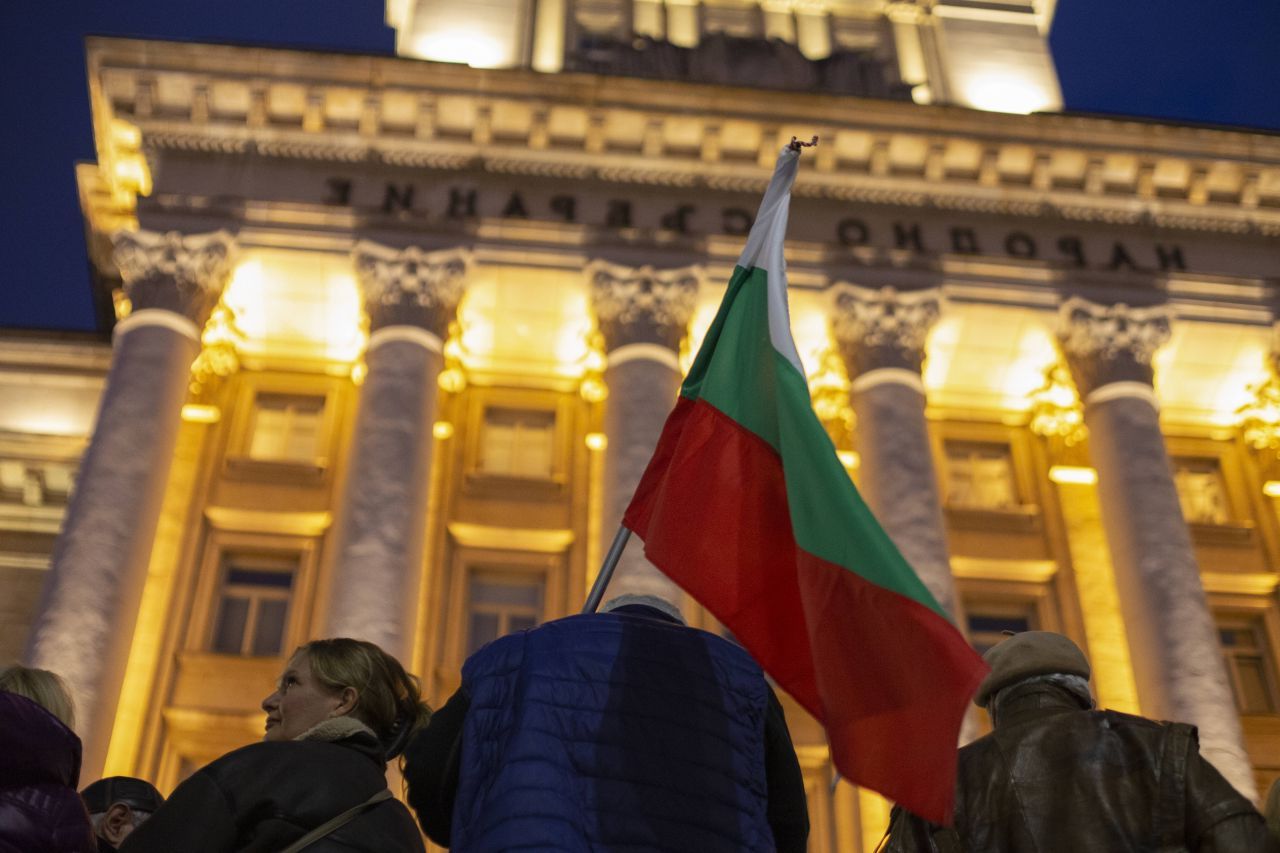 Votul din Ungaria: Semnalul unei schimbări de generație care va influența și Bulgaria