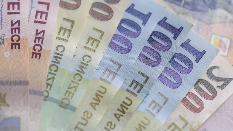 Salariul mediu net a crescut semnificativ în februarie. Vezi cu cât!