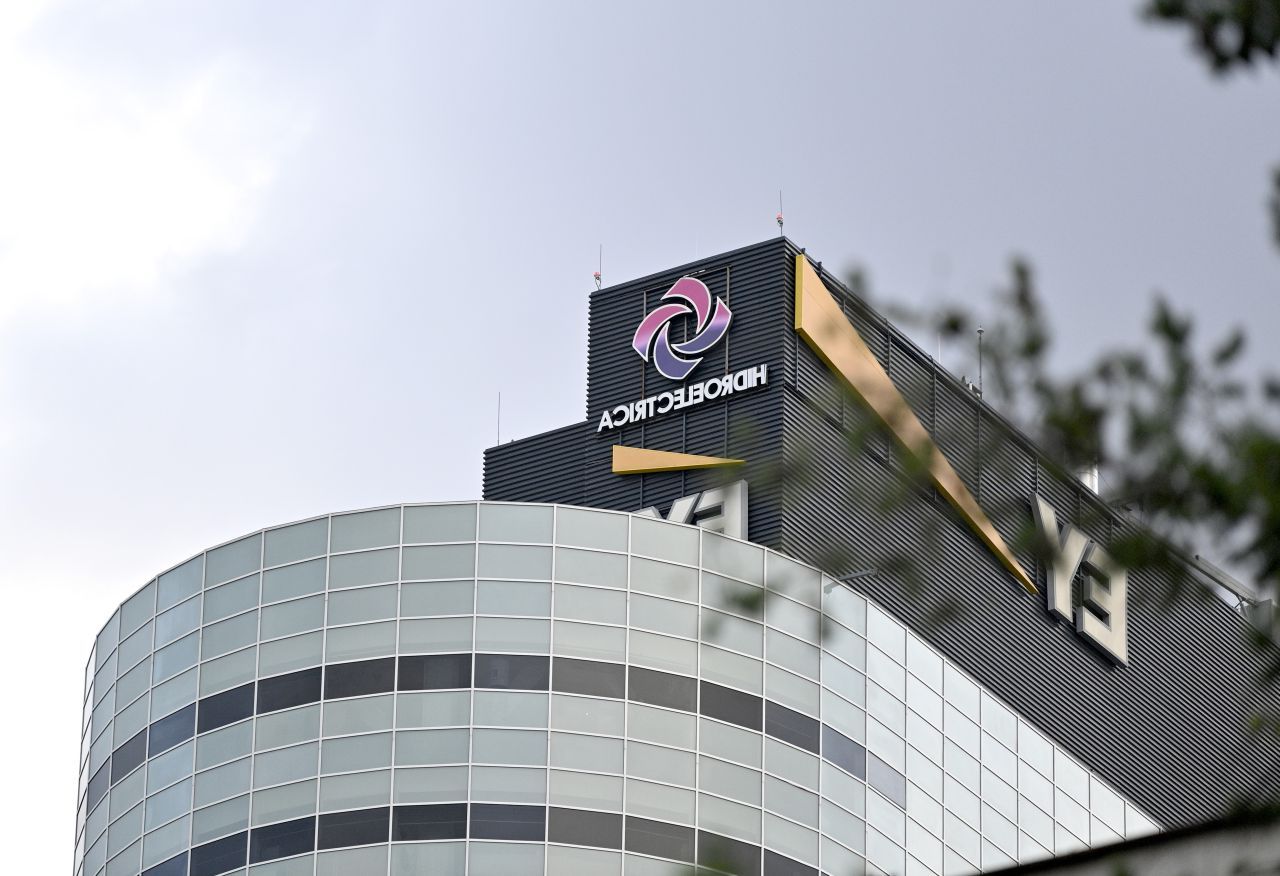 Hidroelectrica, la un nou record bursier: capitalizare de 70 miliarde lei și randament de 30%!