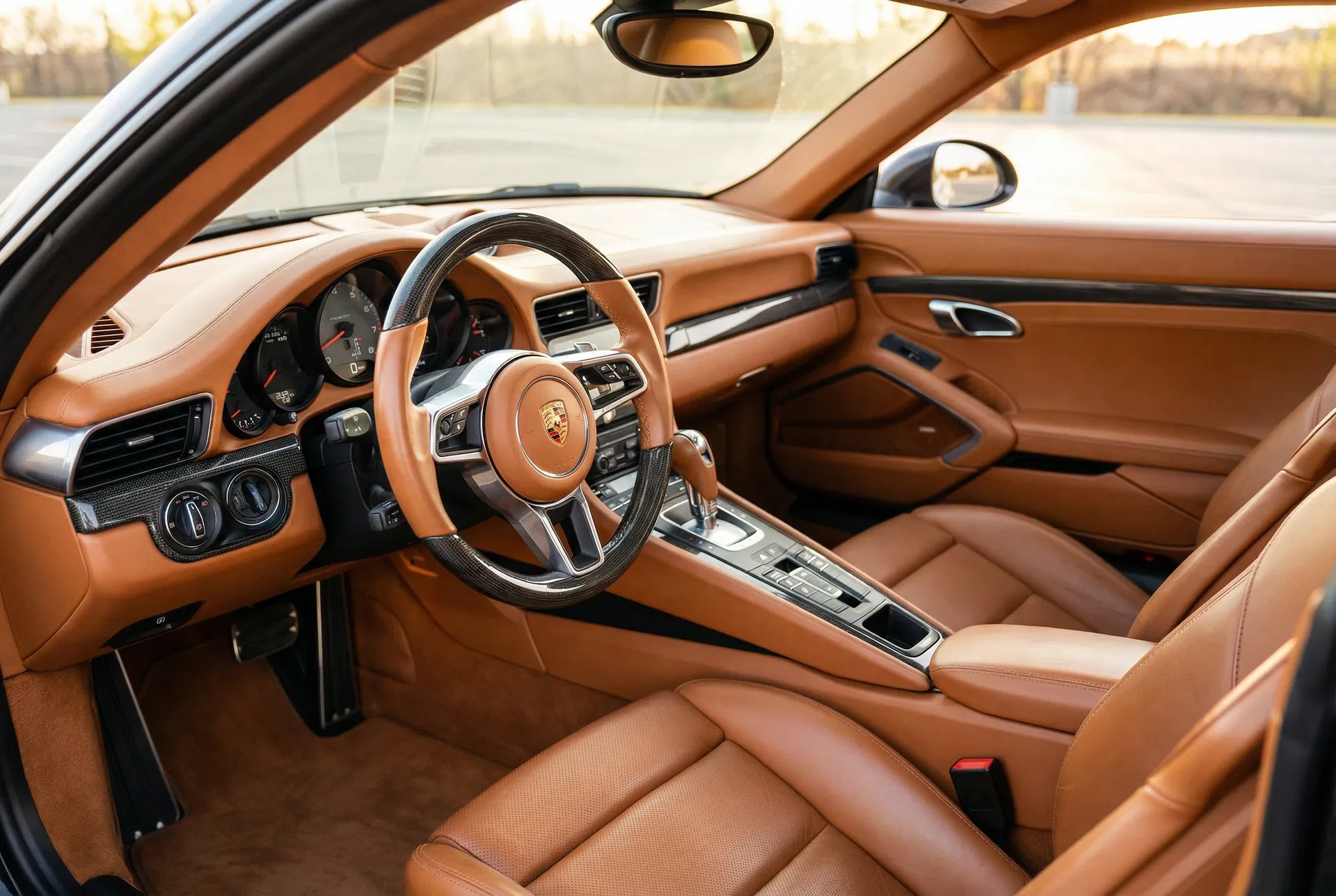 Porsche 911 cognac leather interior perfectly conditioned