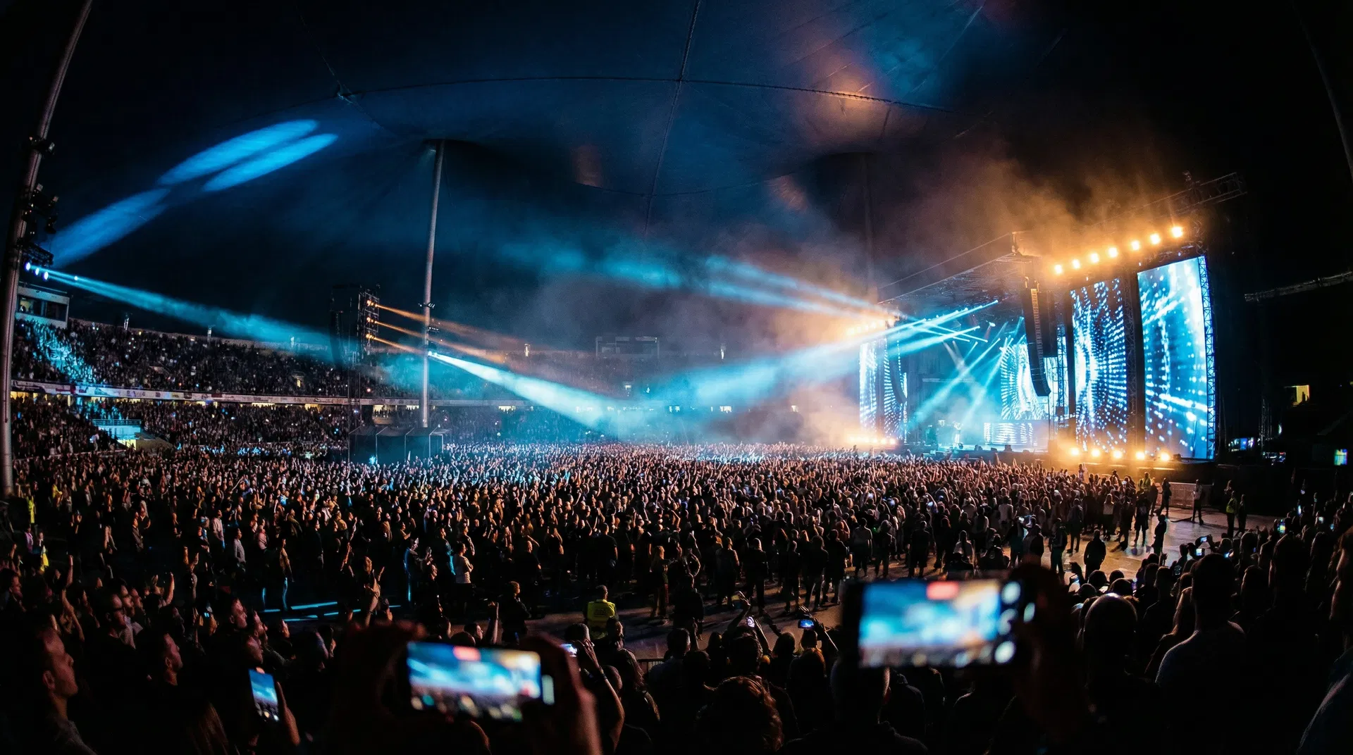 Sports & Entertainment