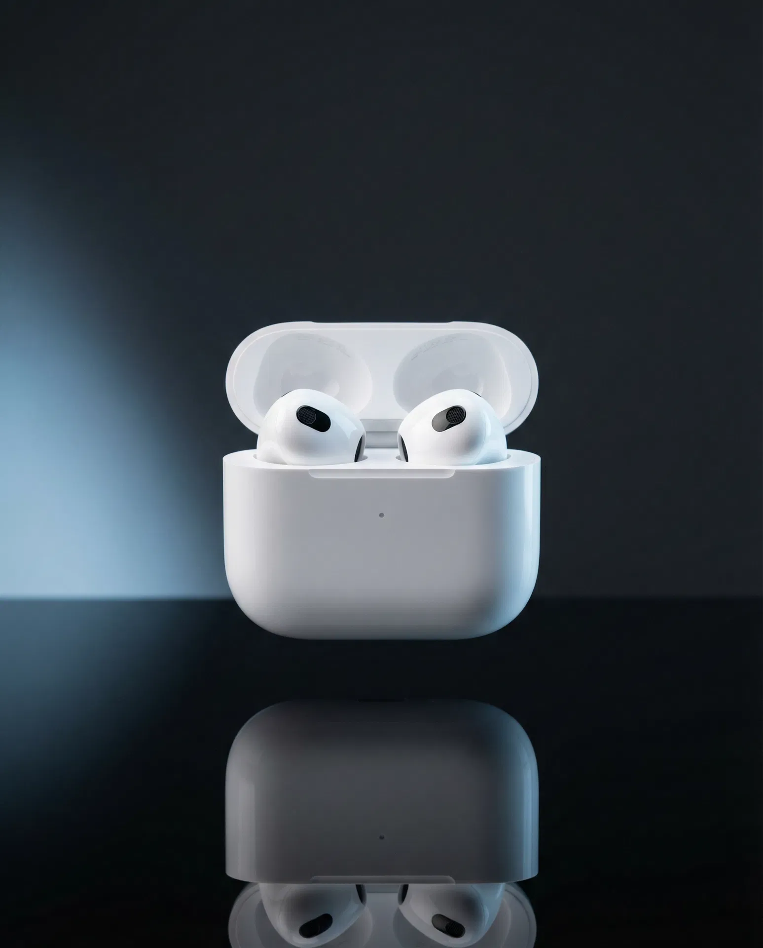 Apple AirPods 4