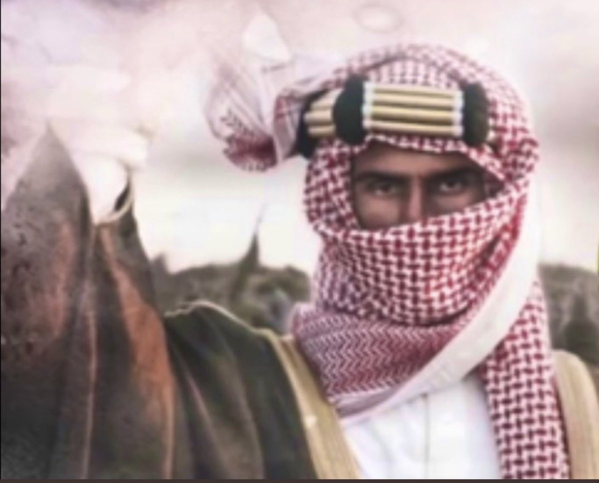 تحتاج تصميم حنا نسويه لك