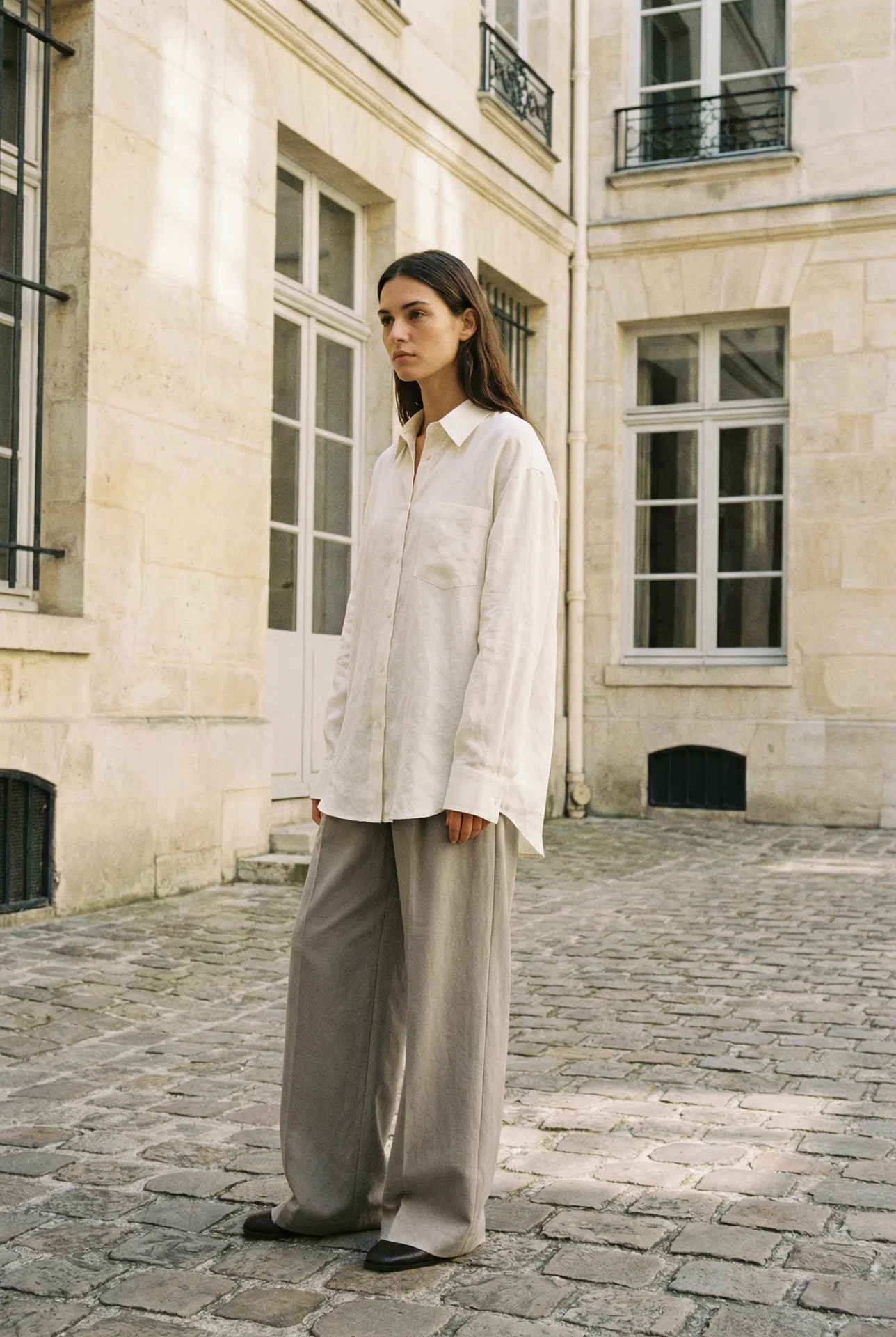 Noir Coast — Modern Essentials