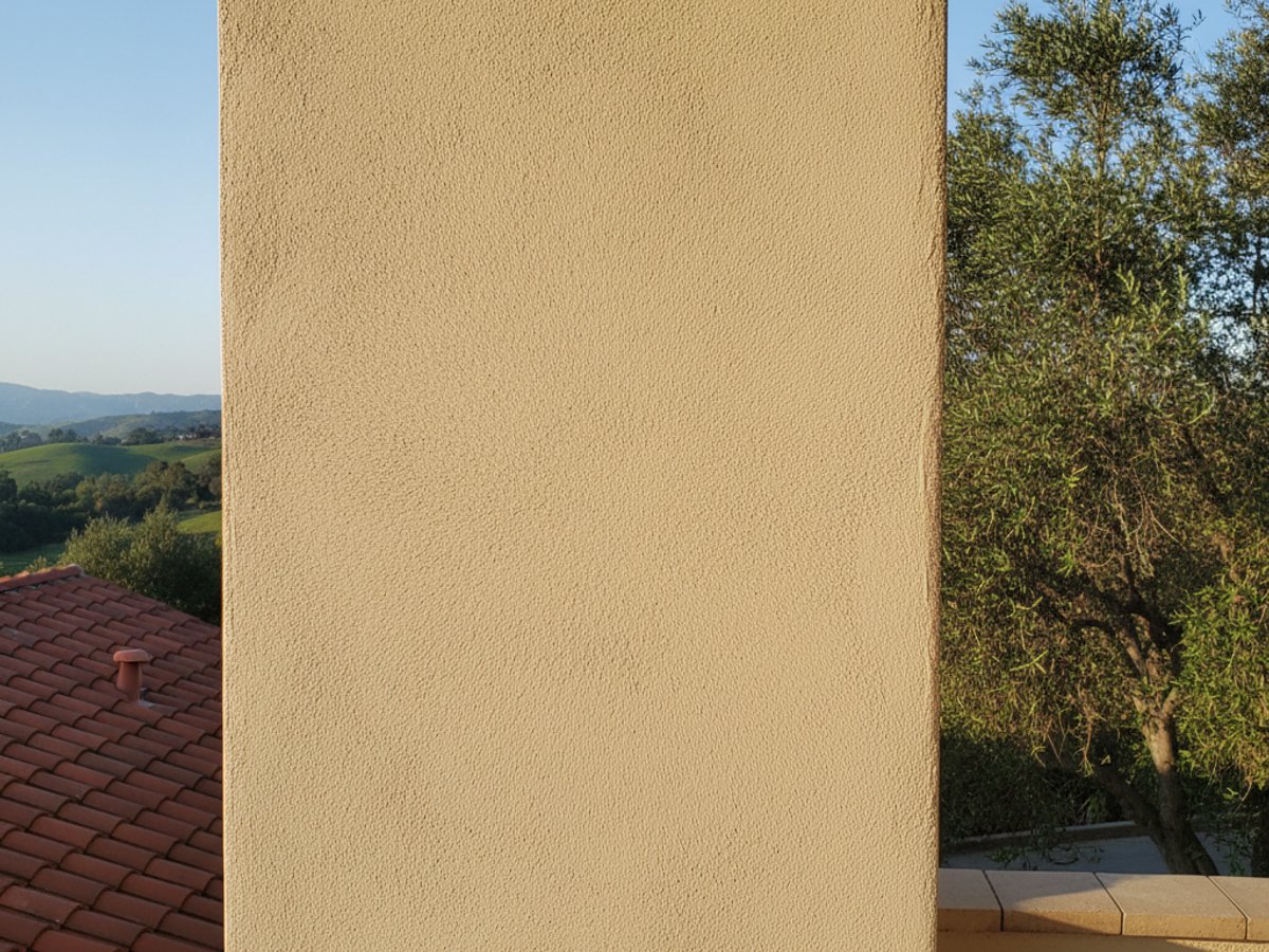 Exterior Wall Examination in North Anaheim