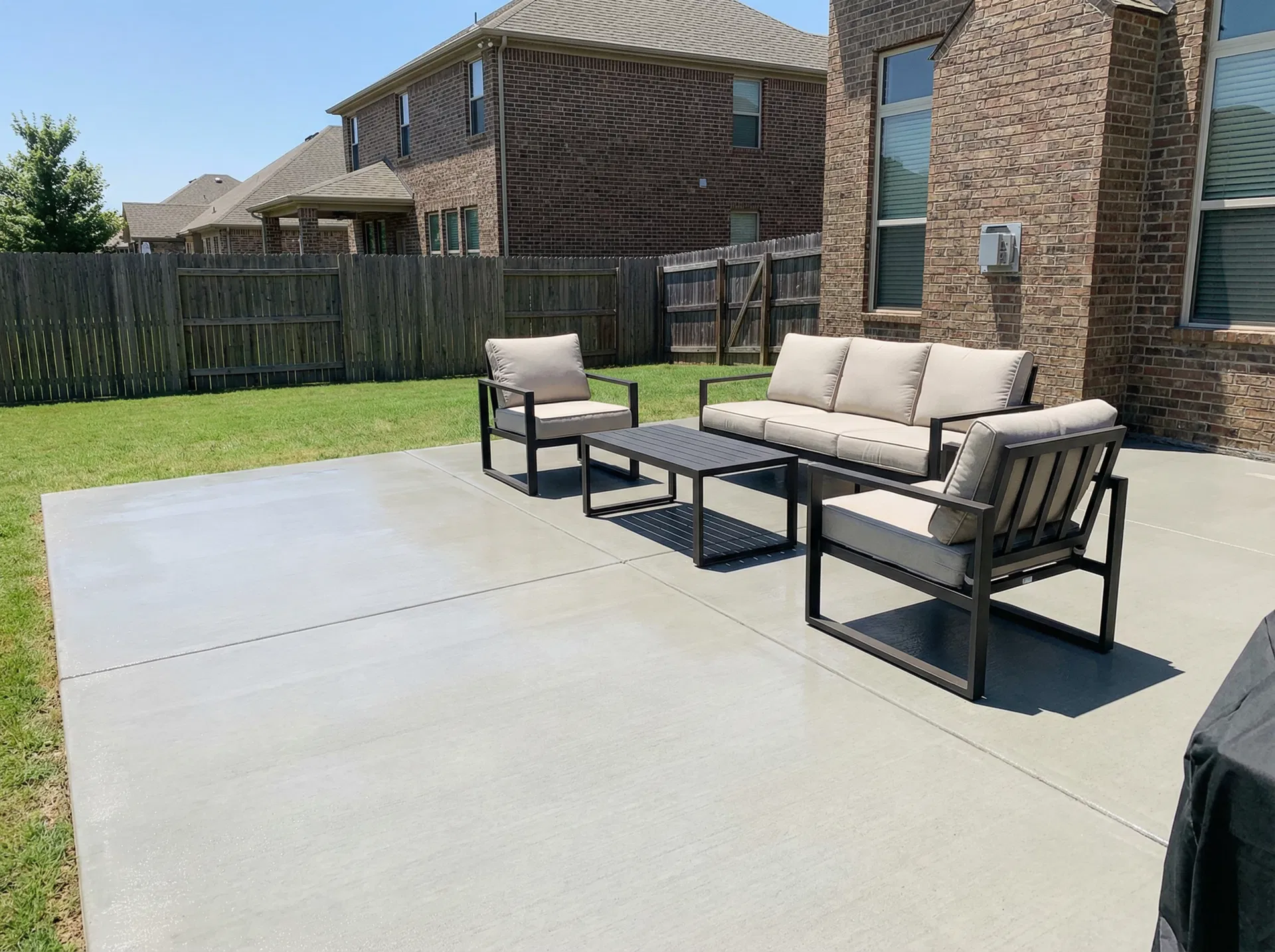 Clean concrete patio after professional power washing in Horsham PA