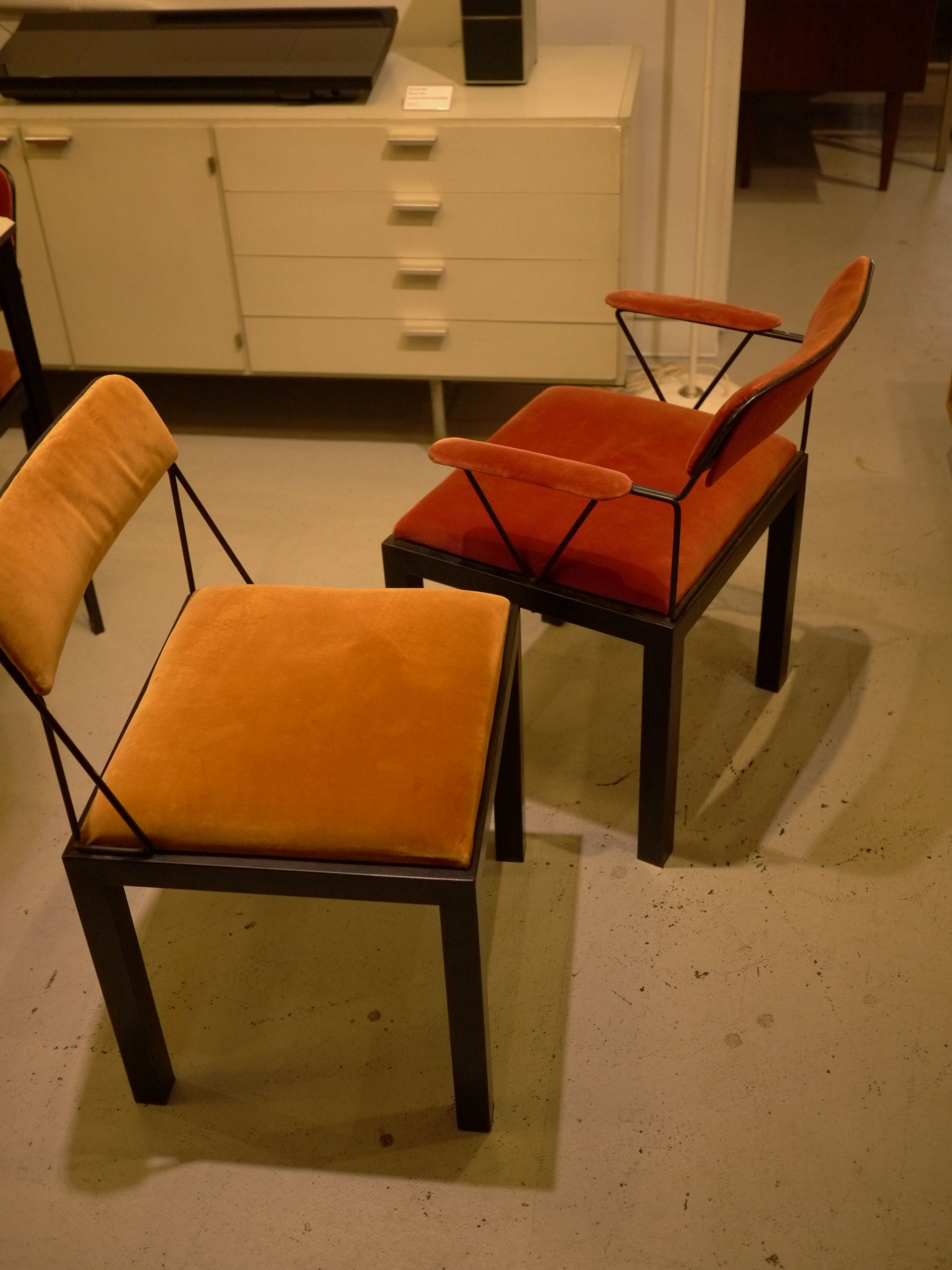 8-39 Ettore Sottsass "lodge"