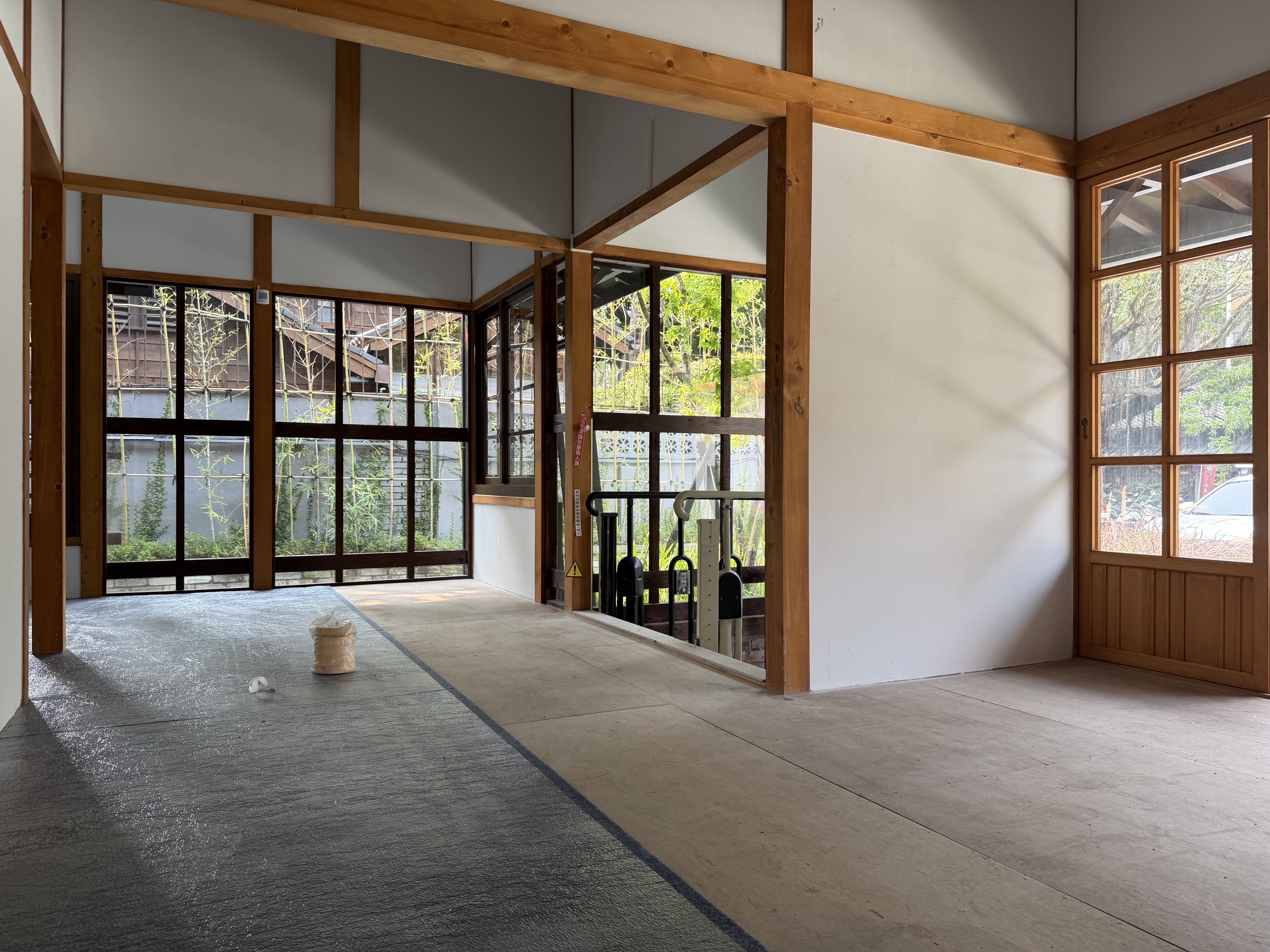 台北市金華街光在錦町 |  展覽地毯 | OYAN奧揚地毯施工實績