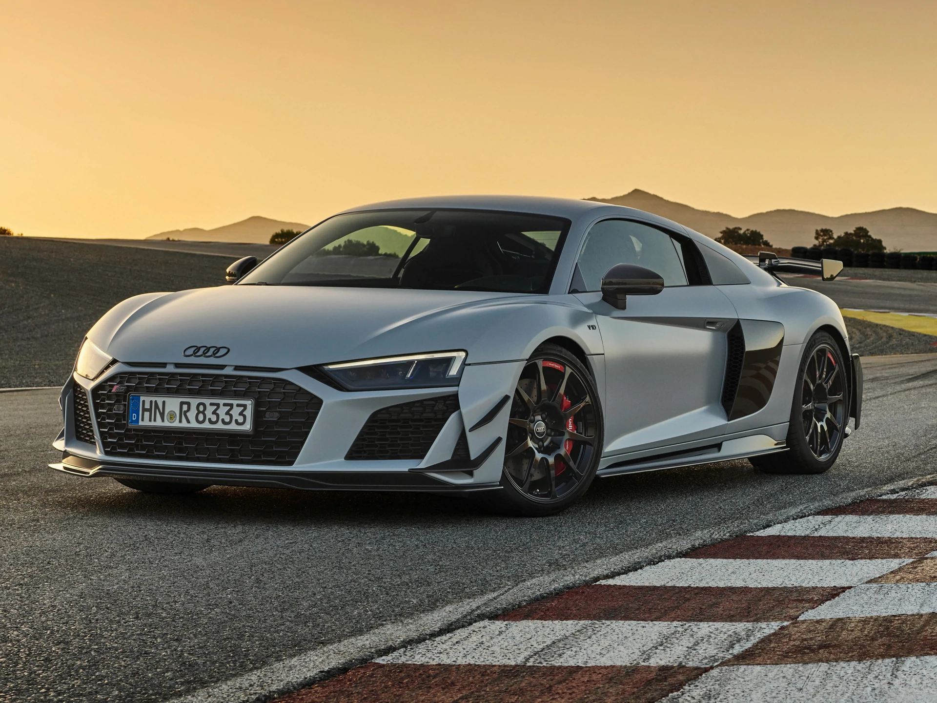 Audi R8
