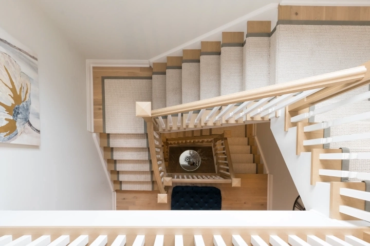 Modern Custom Home Construction with Contemporary Interiors in Vaughan, ON