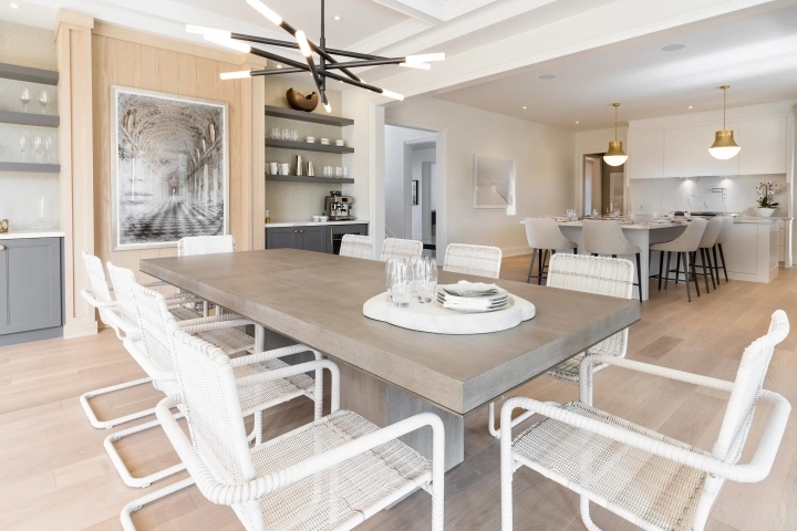 Modern Custom Home Construction with Contemporary Interiors in Vaughan, ON