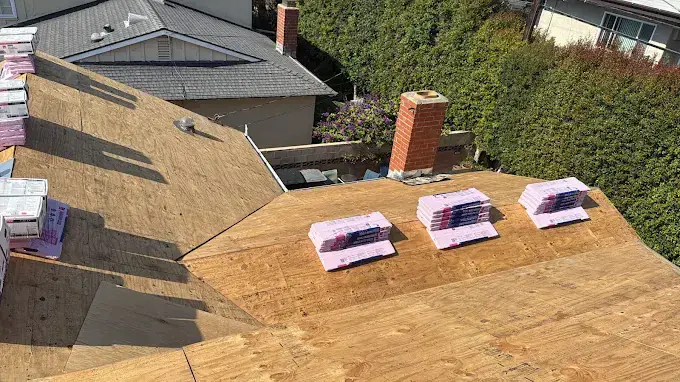 Roof Replacement in Los Angeles