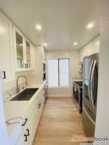 Small Kitchen Project Los Angeles CA