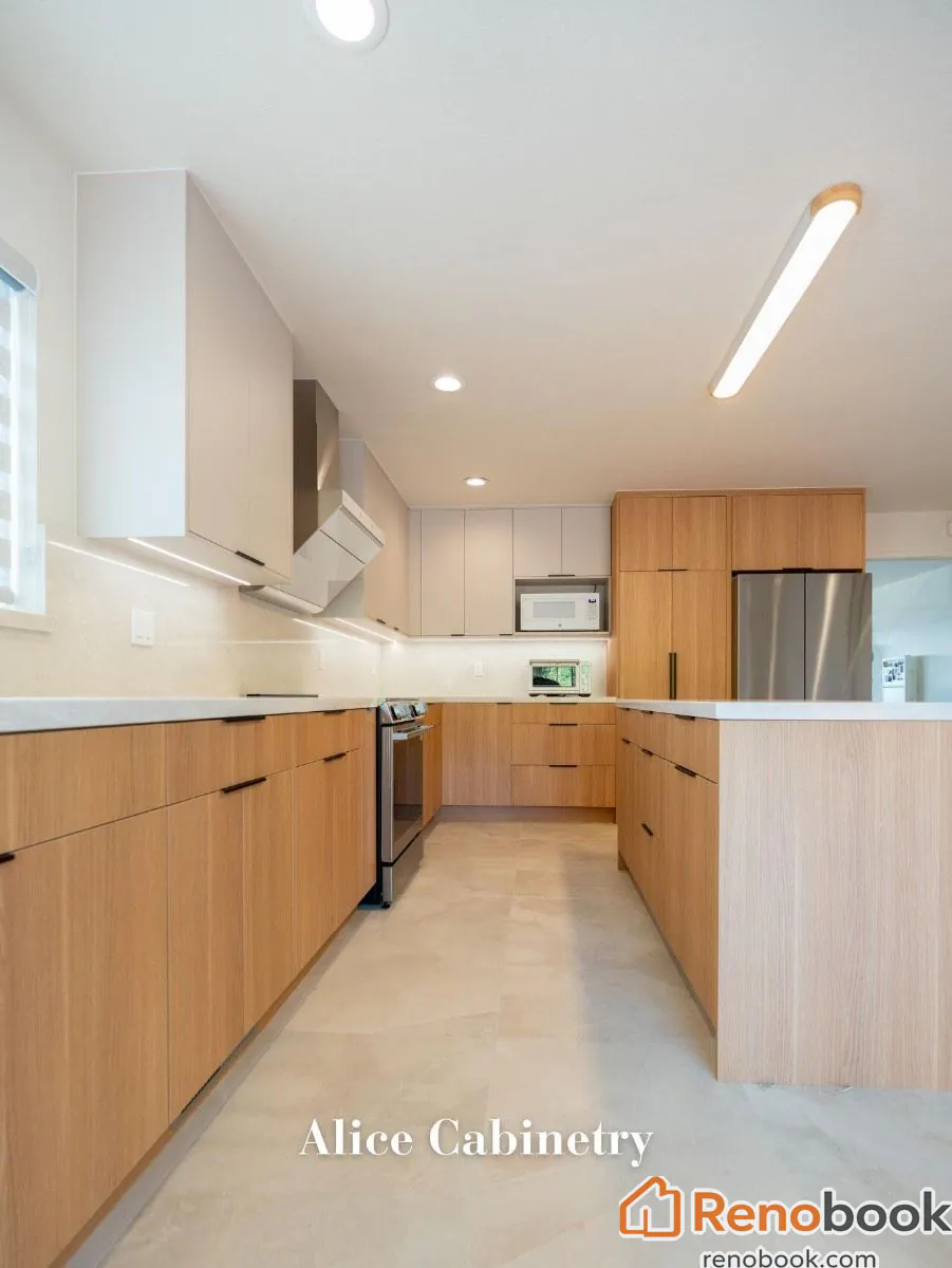 Modern light wood kitchen with frosted glass cabinets in San Leandro, CA, USA