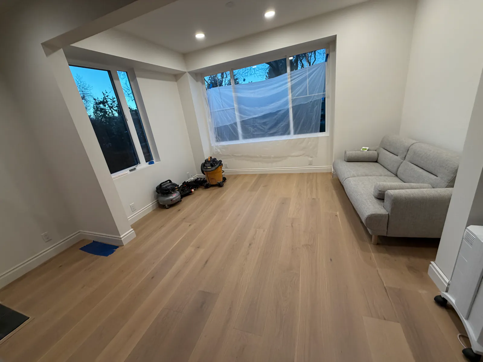 Palo Alto change a party of flooring 