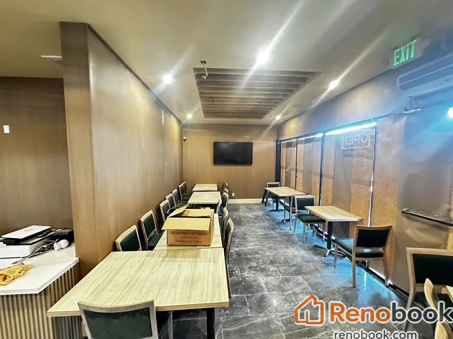 Los Angeles, California: Renovating the Lobby of a Restaurant