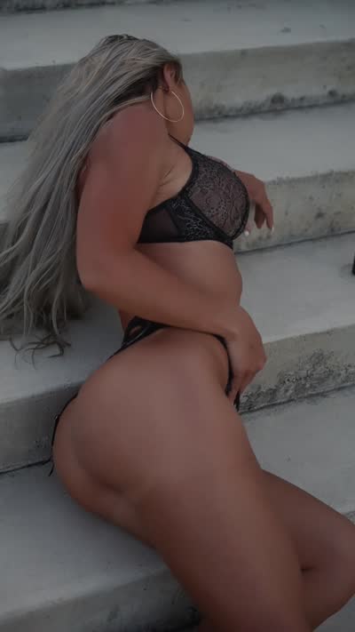 Vertical 4K Video: Crisp Ultra HD at 30fps