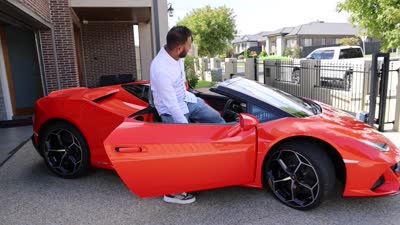 Dynamic Full HD Video Footage at 30fps