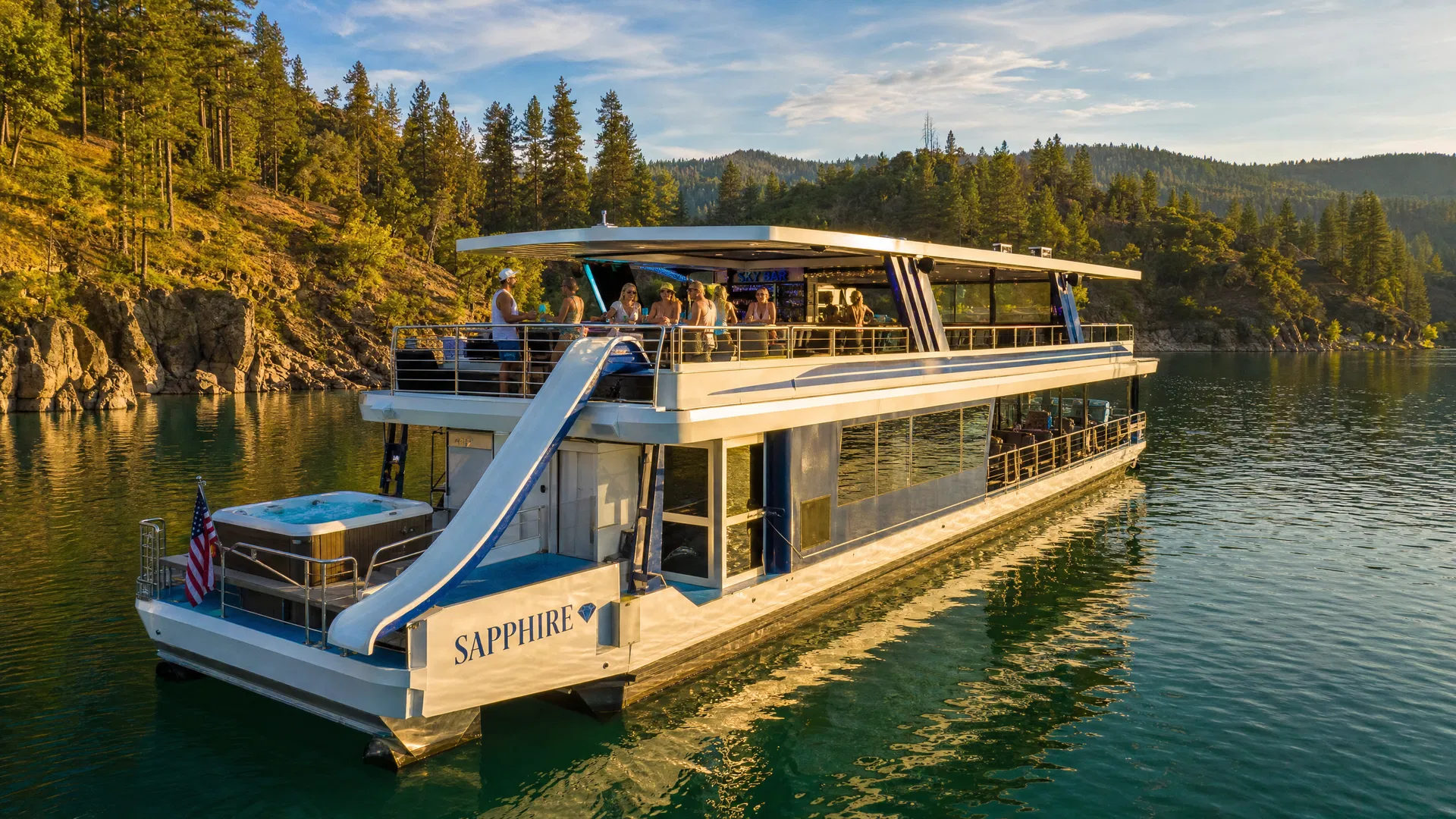 Sapphire houseboat on Bullards Bar Reservoir