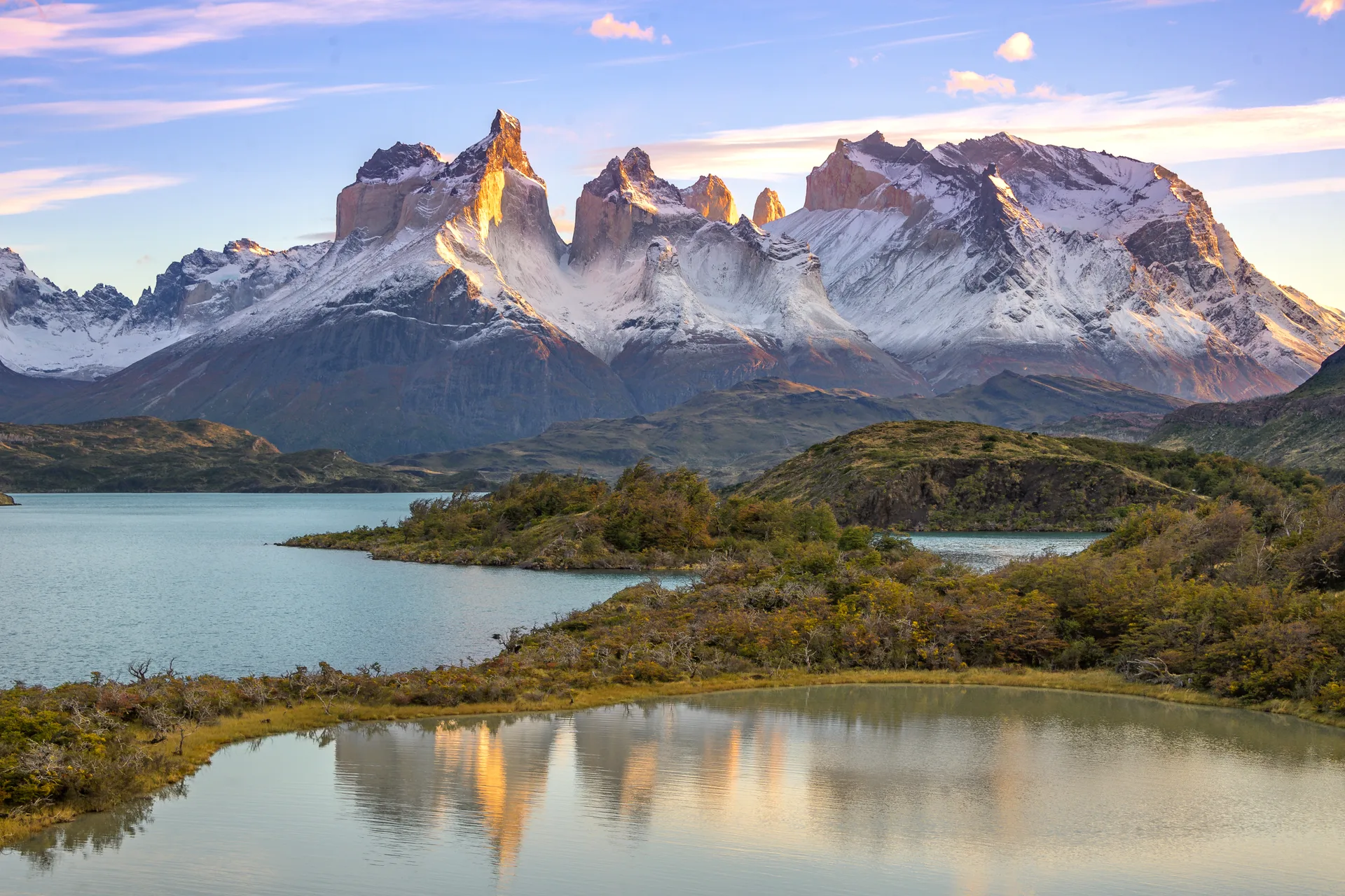 南美│Patagonia 百內秋色・莫雷諾冰川・復活島 17+3天