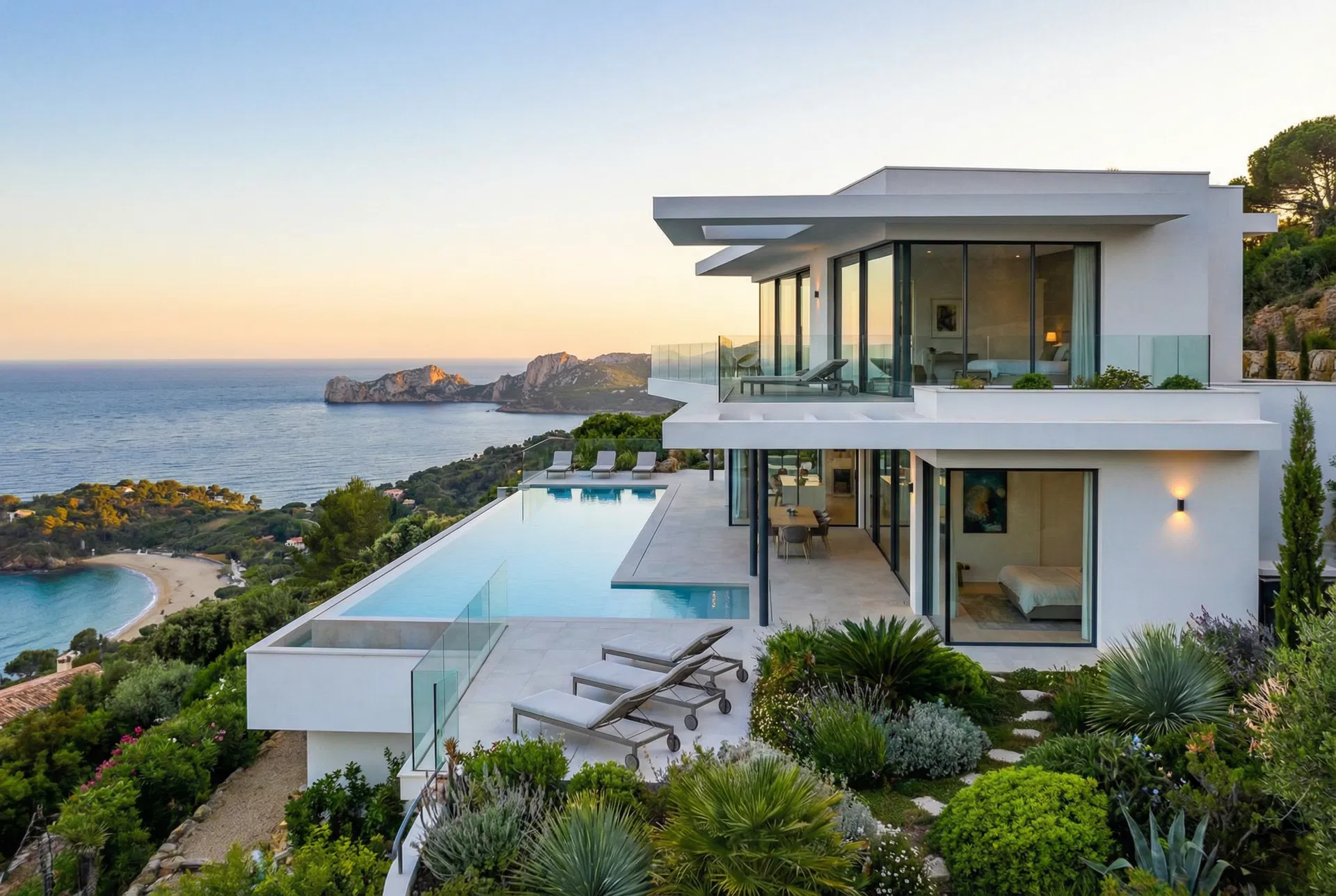 Villa Contemporaine — Vue Calanques