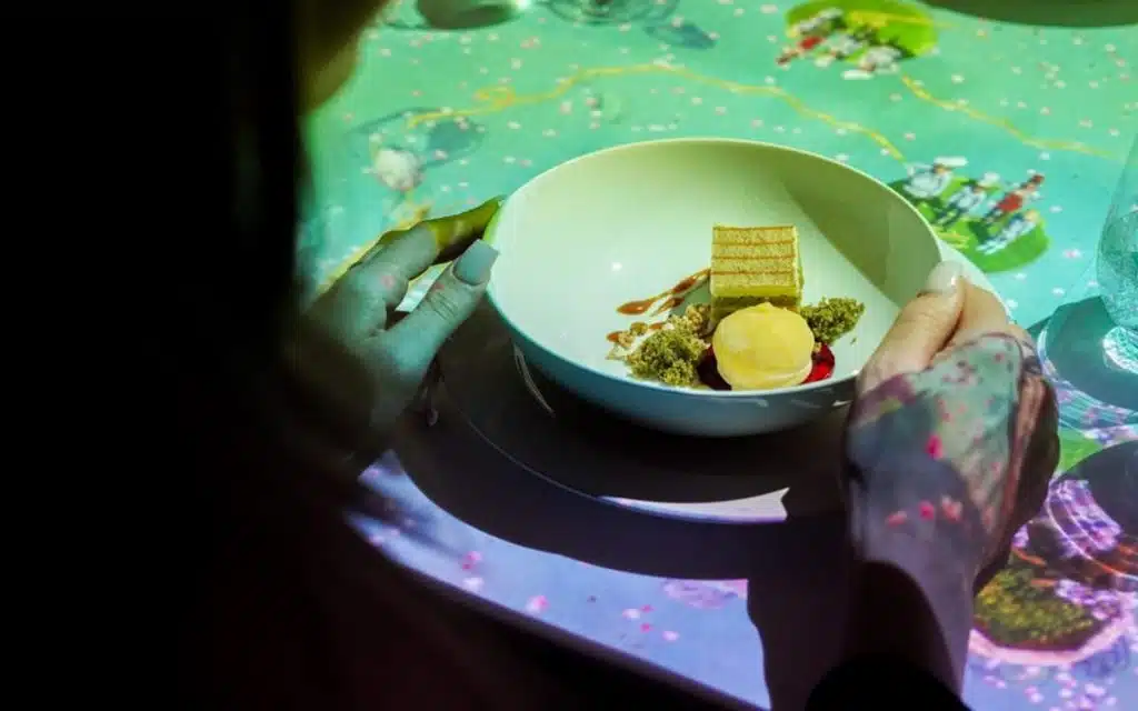 Le Petit Chef ist eine bekannte Adresse für Erlebnisgastronomie in Ingolstadt.