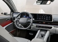 아이오닉 6 썸네일 3