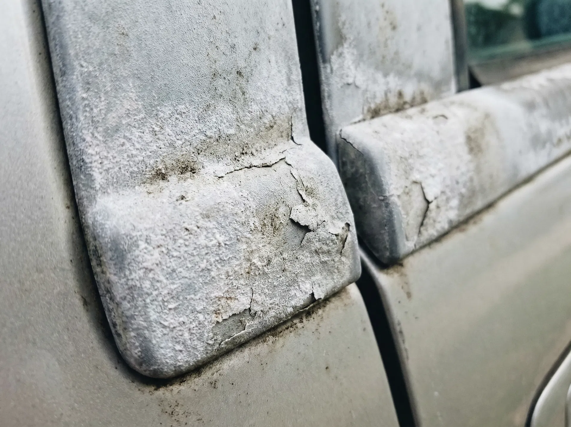 Before: Faded chalky oxidized plastic trim