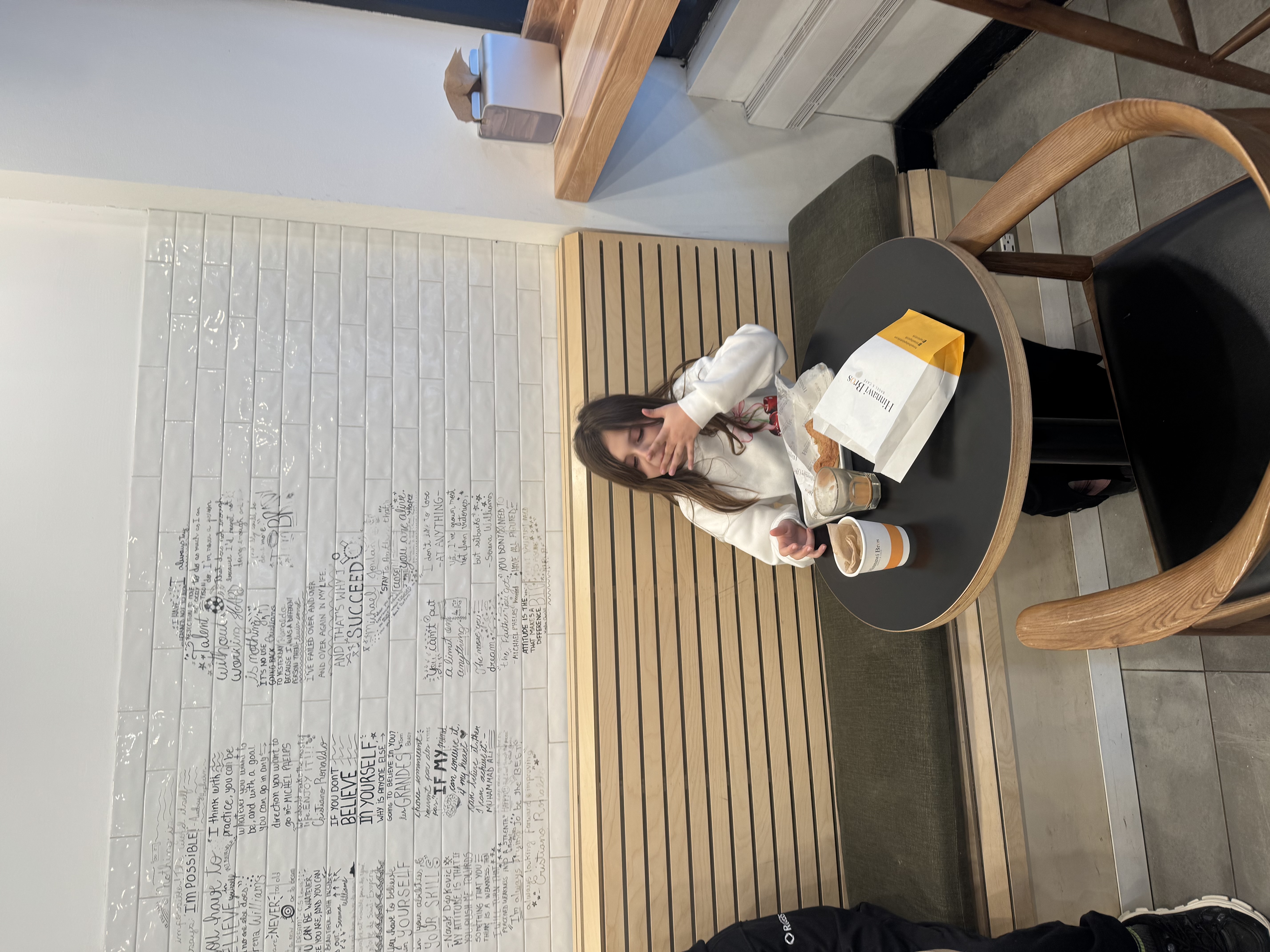 Hinnawi Bros Bagel & Café | Président-Kennedy